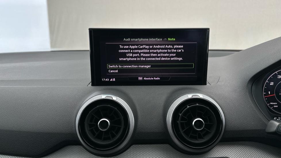 Apple Car Play & Android Auto