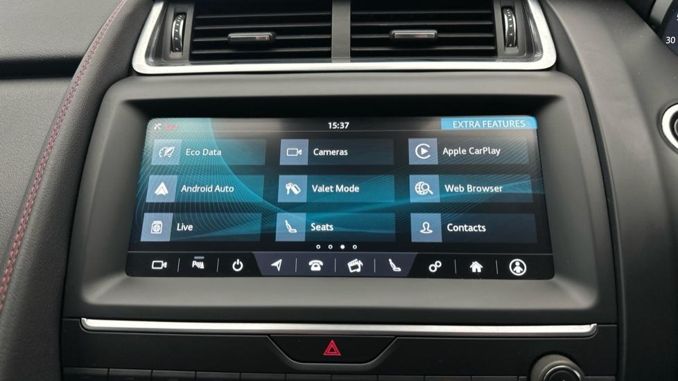 Apple Car Play & Android Auto