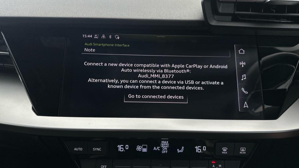 Apple Car Play & Android Auto