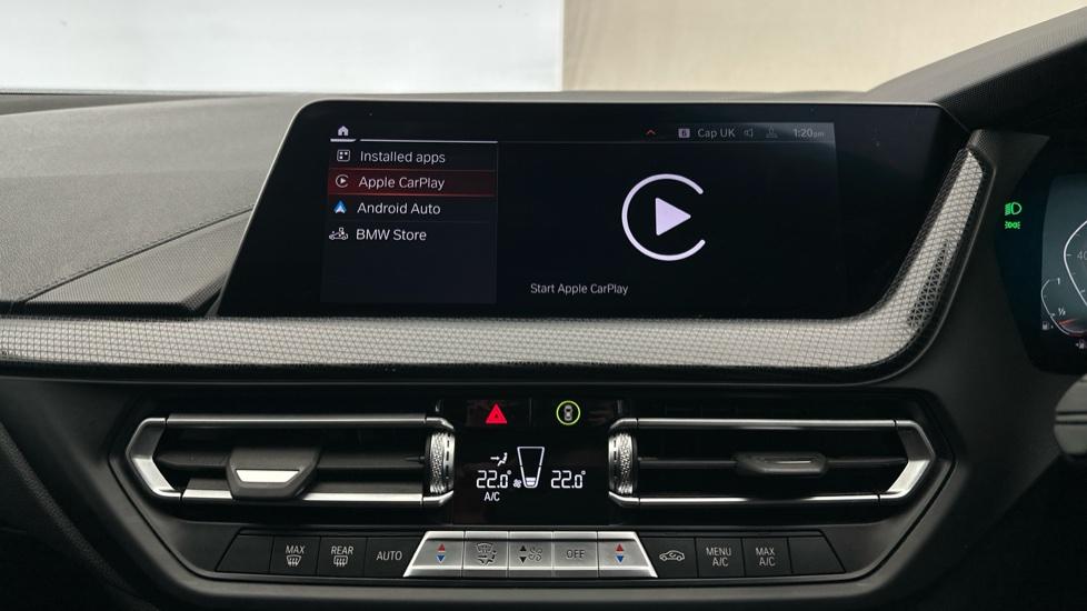 Apple Car Play & Android Auto