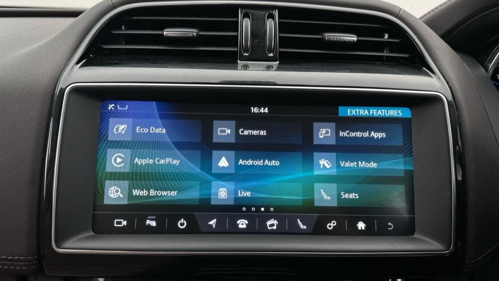 Apple Car Play & Android Auto