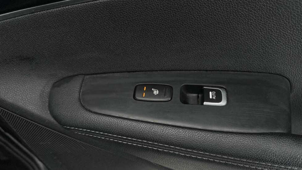 Rear Heated Seats 