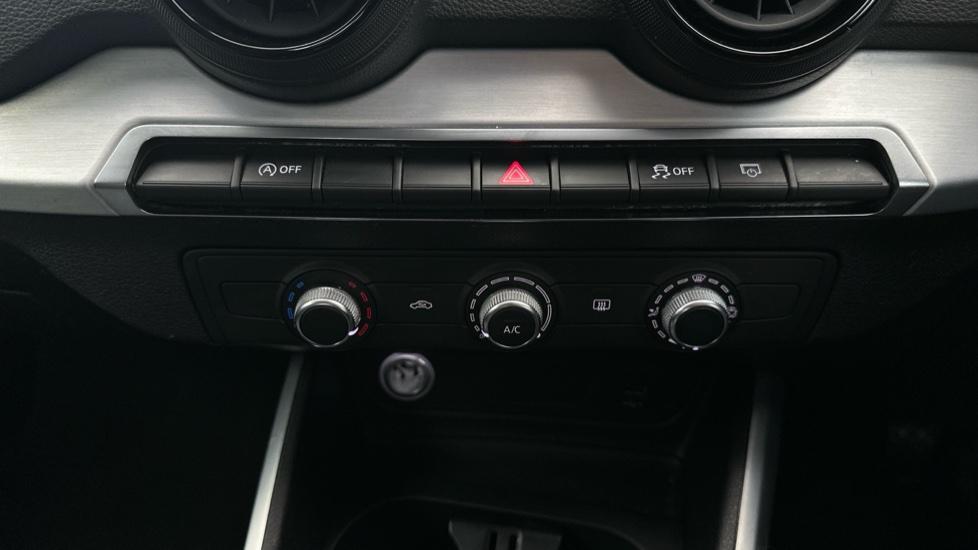 Auto Stop/Start/Air Conditioning 