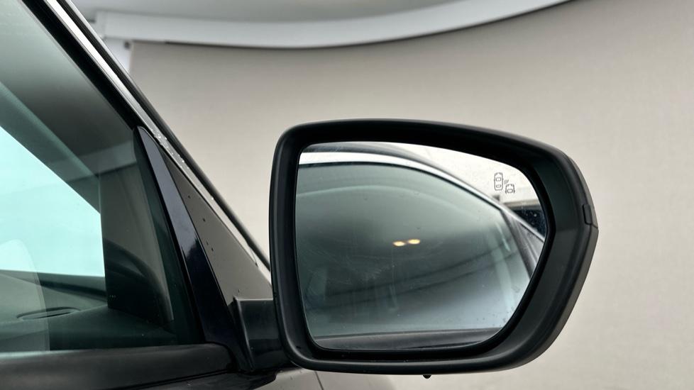 Blind Spot Monitoring System 