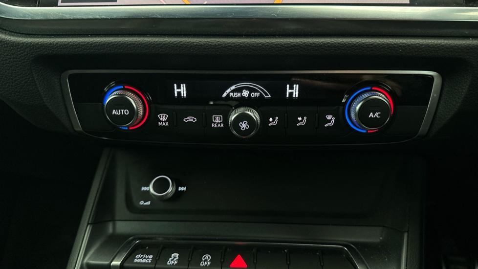 Air Conditioning /Dual Climate Control 