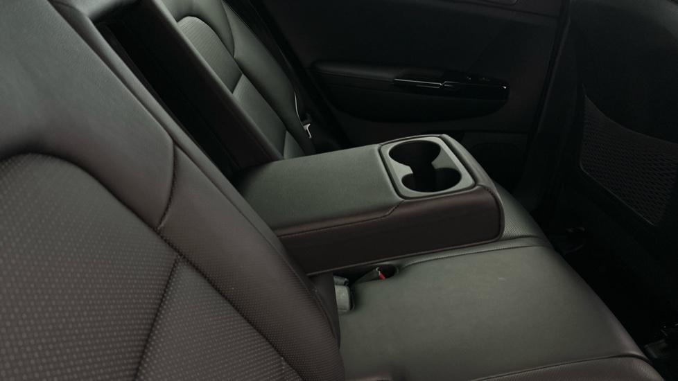 Rear Armrest/ Cup Holder