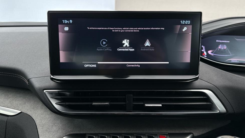 Apple Car Play & Android Auto