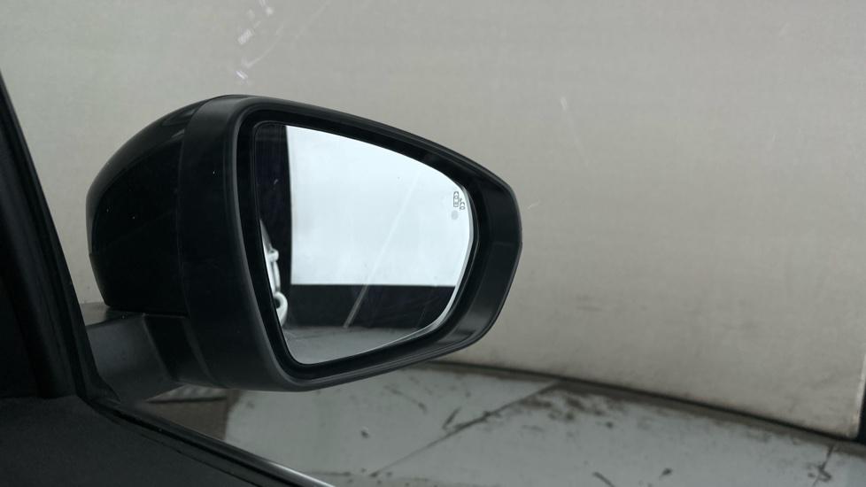 Blind Spot Monitoring System 