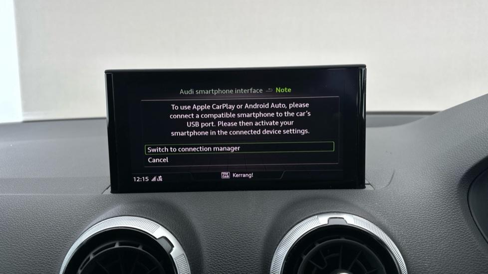 Apple Car Play & Android Auto