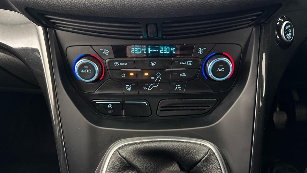 Dual Climate Control / Air Conditioning / Auto Stop/Start