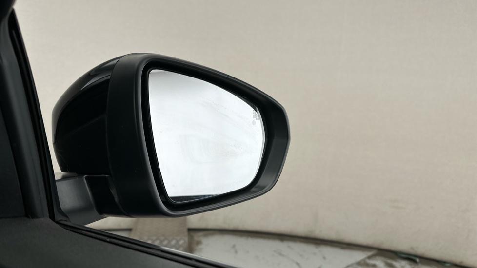 Blind Spot Monitoring System 