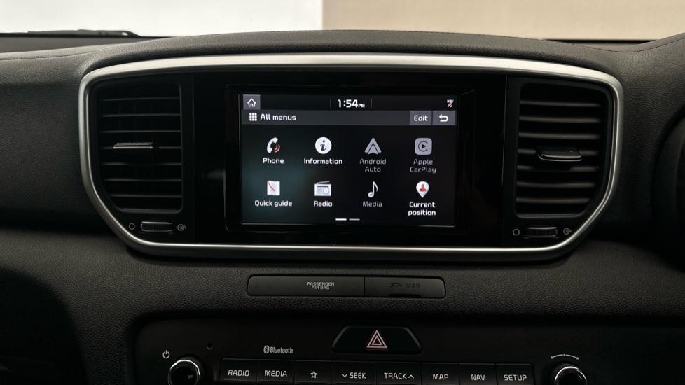 Apple Car Play & Android Auto