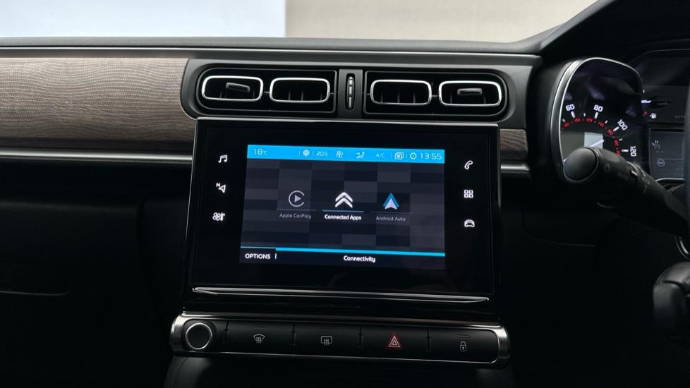 Apple Car Play & Android Auto