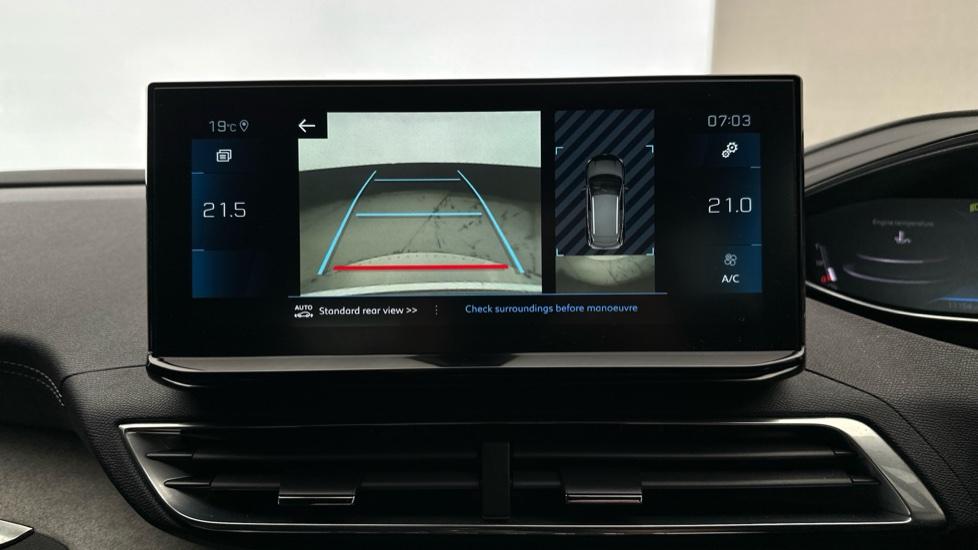 Rear View Camera /Park Pilot 