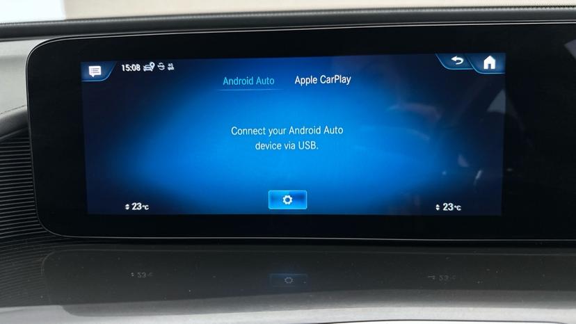 Apple Car Play & Android Auto