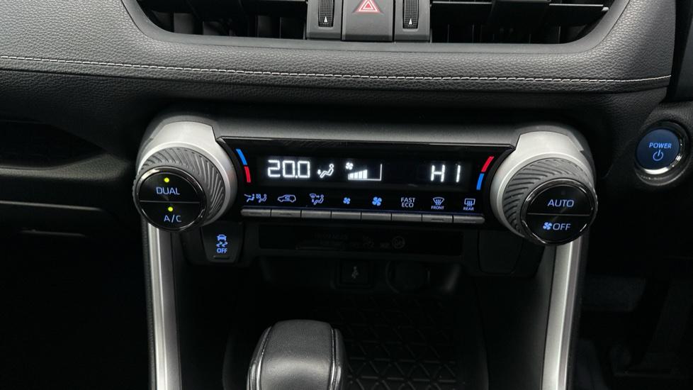 Air Conditioning /Dual Climate Control 