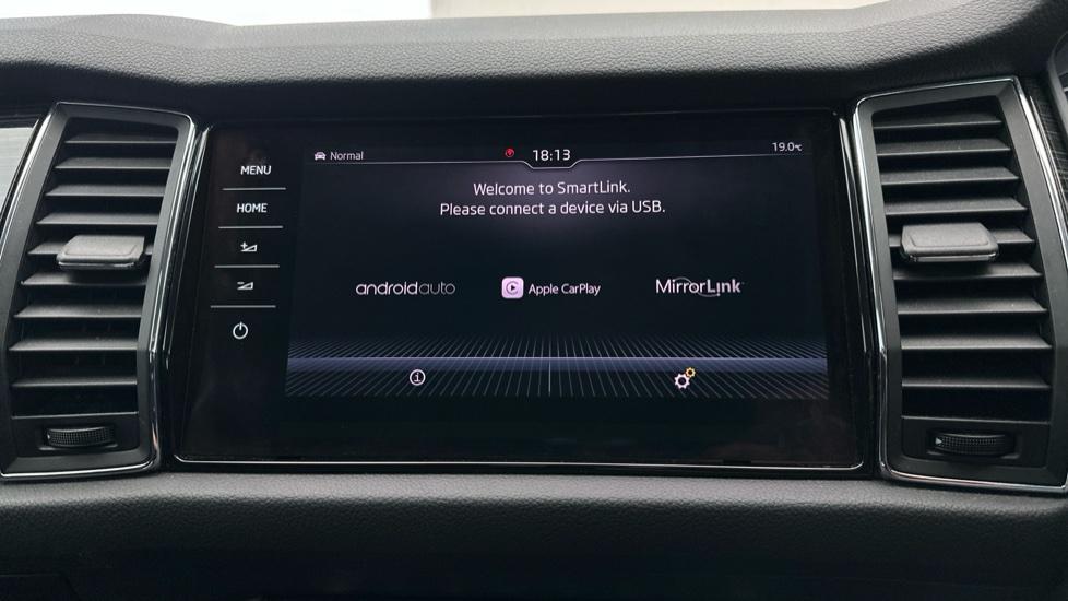 Apple Car Play & Android Auto