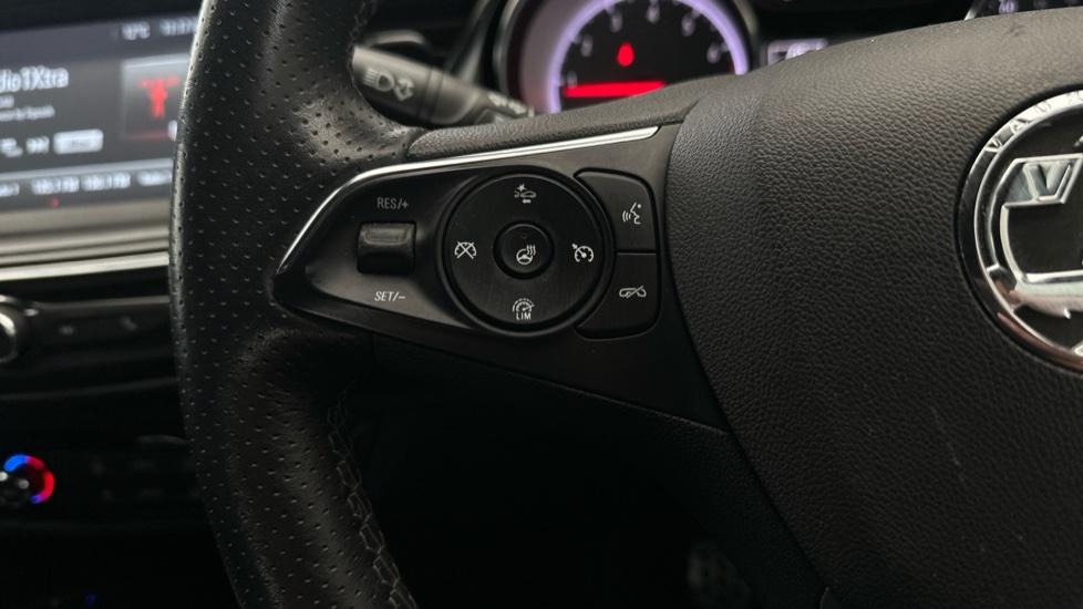 Cruise Control / Speed Limiter /Heated Steering Wheel 