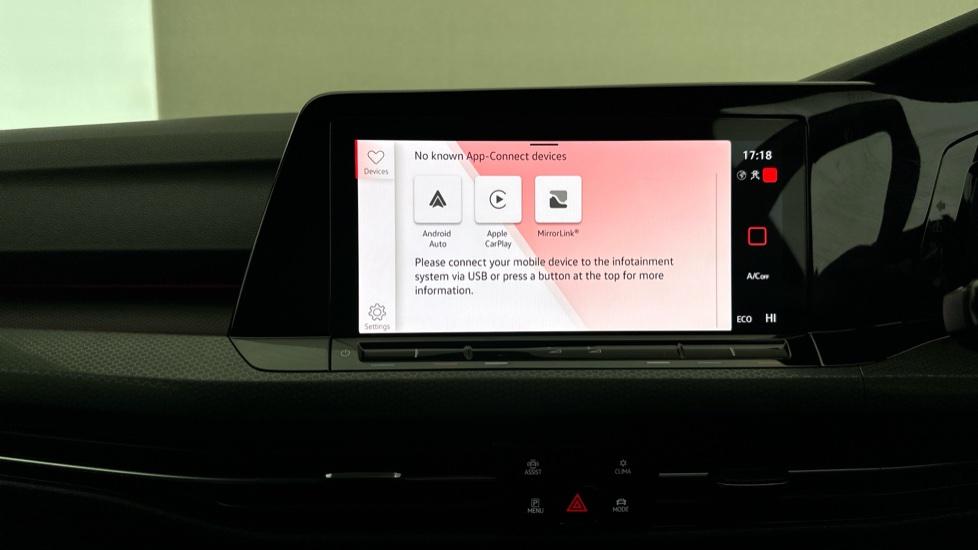 Apple Car Play & Android Auto