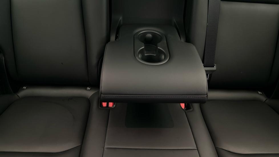 Rear Armrest/ Cup Holder