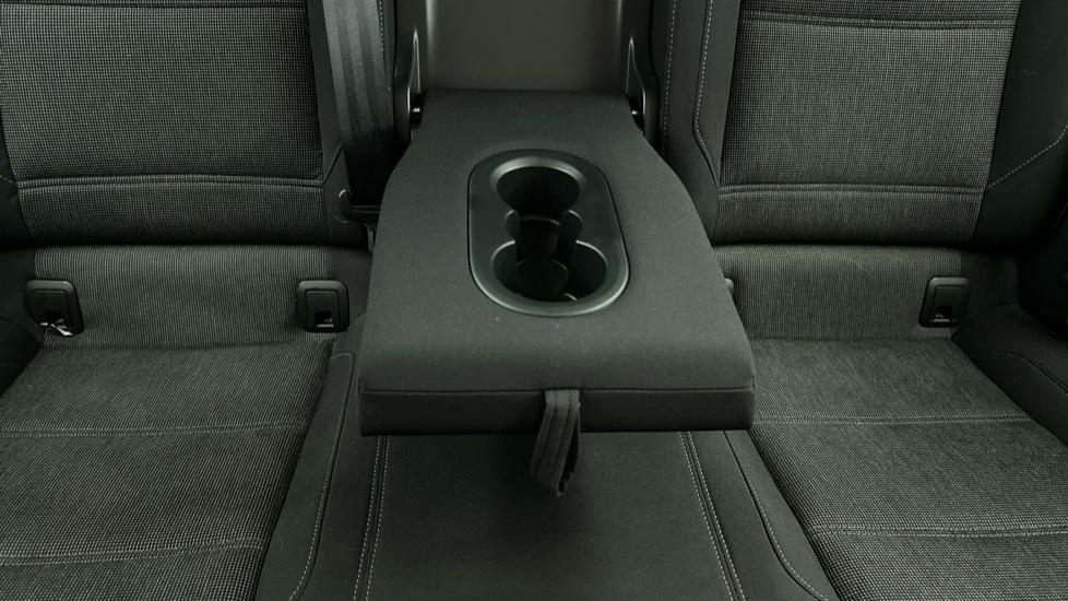 Rear Armrest/ Cup Holder