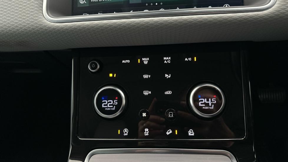 Air Conditioning /Dual Climate Control /Auto Stop/Start 