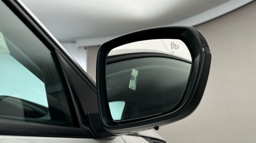 Blind Spot Monitoring System 