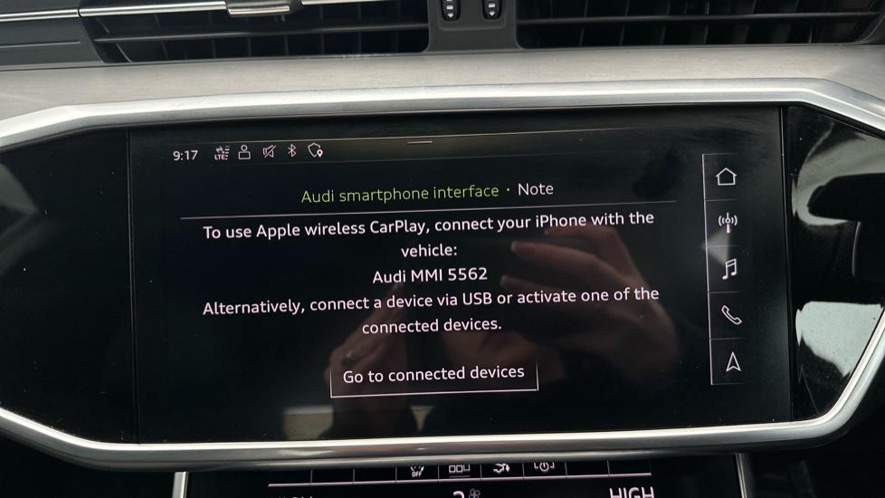 Apple CarPlay/Android Auto 