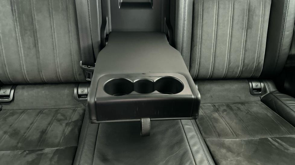 Rear Armrest/ Cup Holder