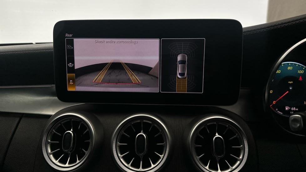 Apple Car Play & Android Auto