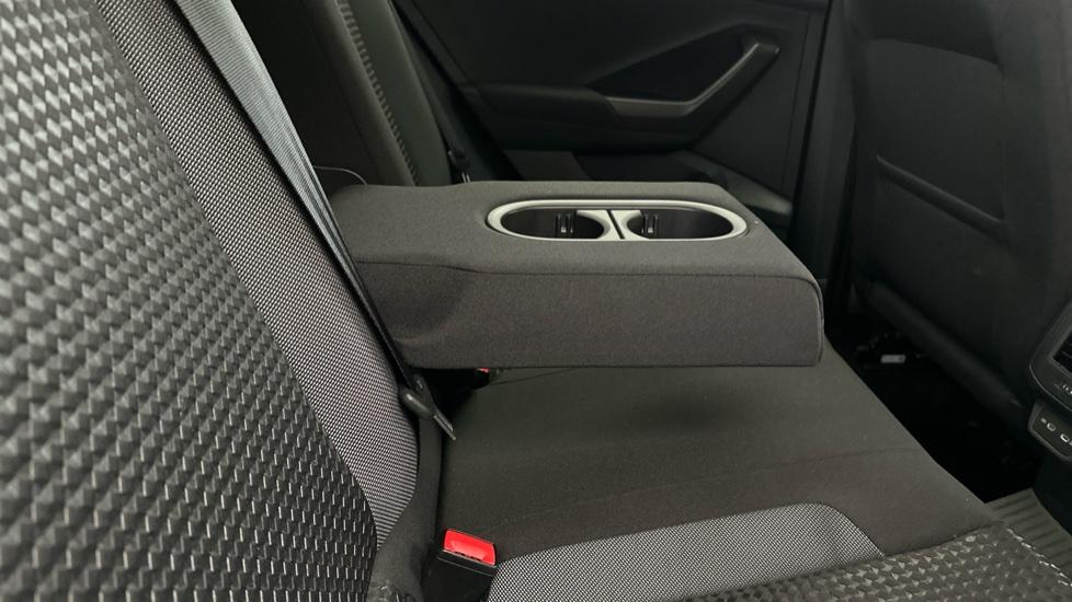 Rear Armrest/ Cup Holder