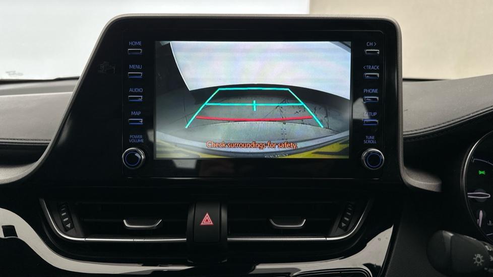 Rear View Camera /Park Pilot 