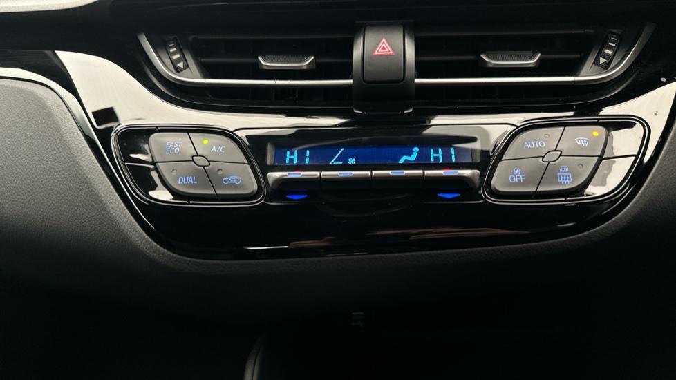 Air Conditioning /Dual Climate Control 