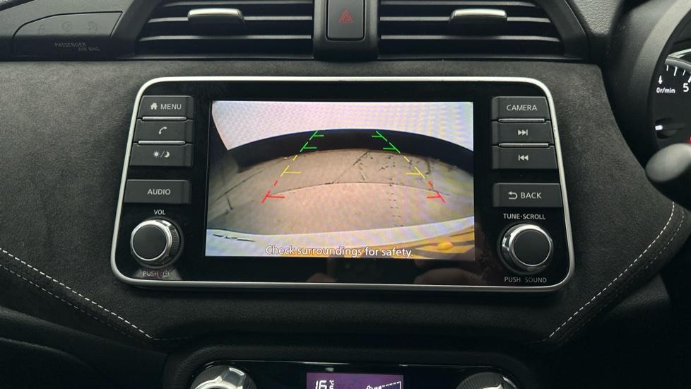 Rear View Camera /Park Pilot 