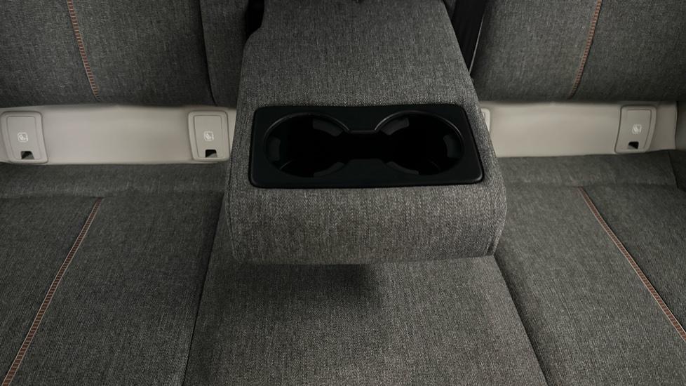 Rear Armrest/ Cup Holder