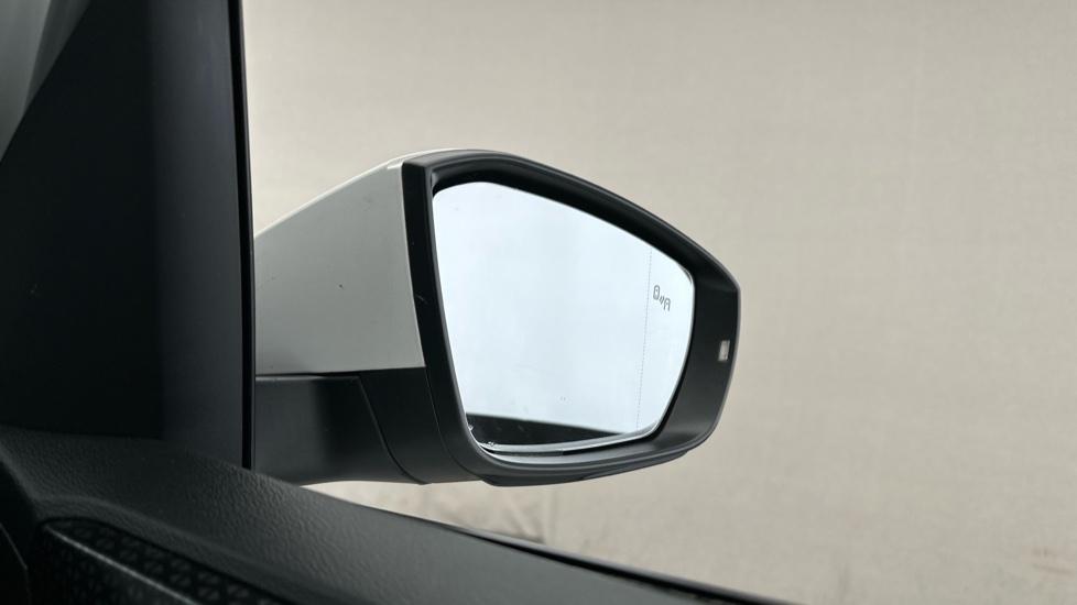 Blind Spot Monitoring System 