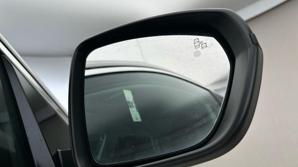 Blind spot monitoring 