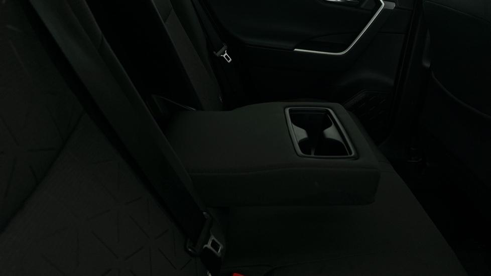 Rear Armrest/ Cup Holder