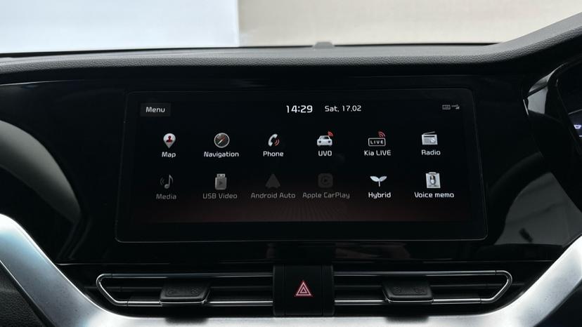 Apple CarPlay / Android Auto 