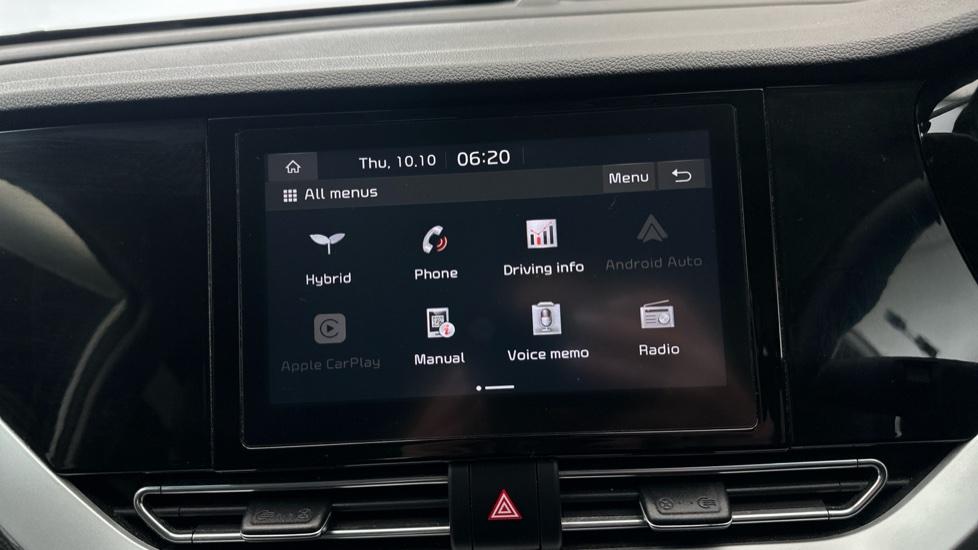 Apple Car Play & Android Auto