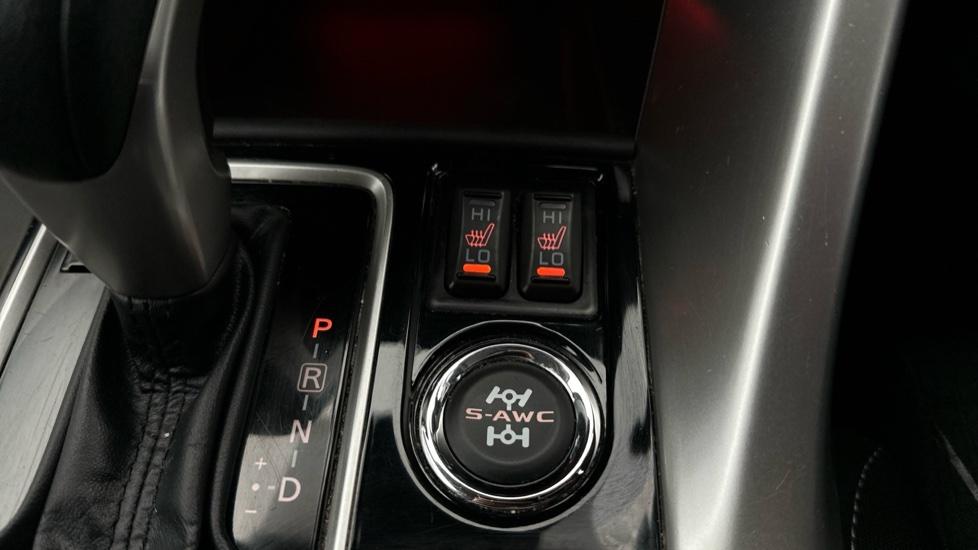 Heated Seats 