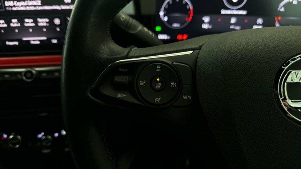 Cruise Control / Speed Limiter /Heated Steering Wheel 