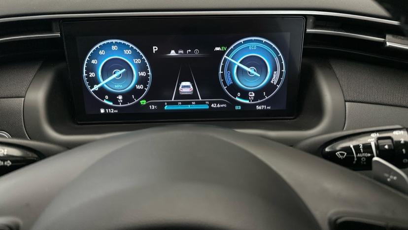 Digital Dashboard / Lane Assist 