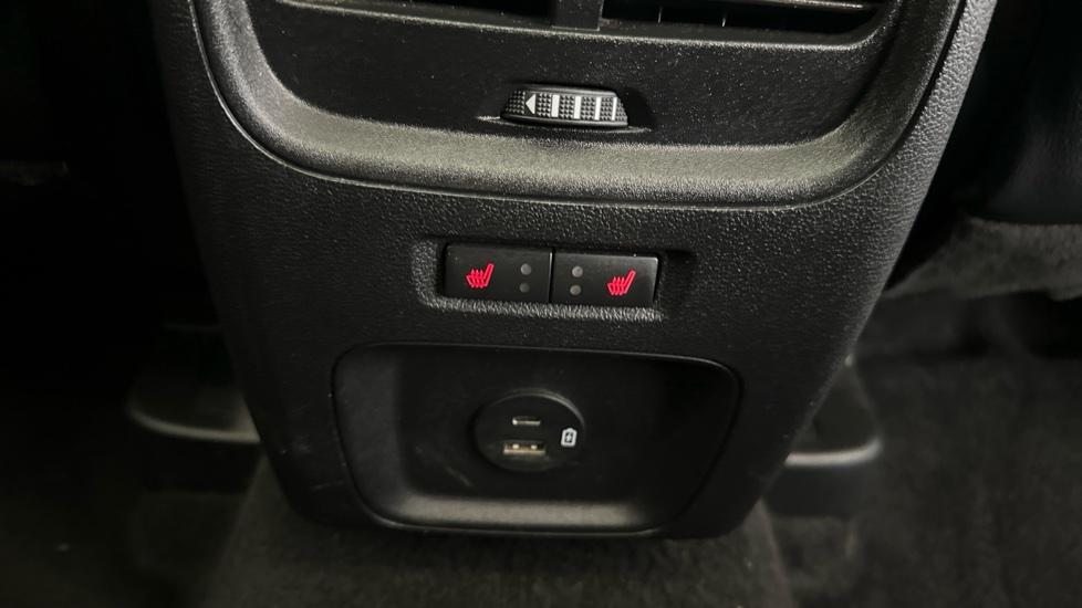 Rear Heated Seats 