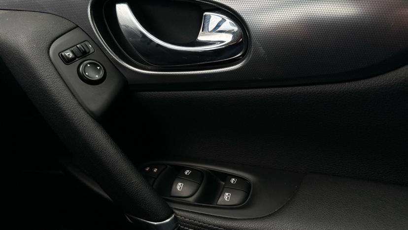 Electric Windows / Wing Mirrors 