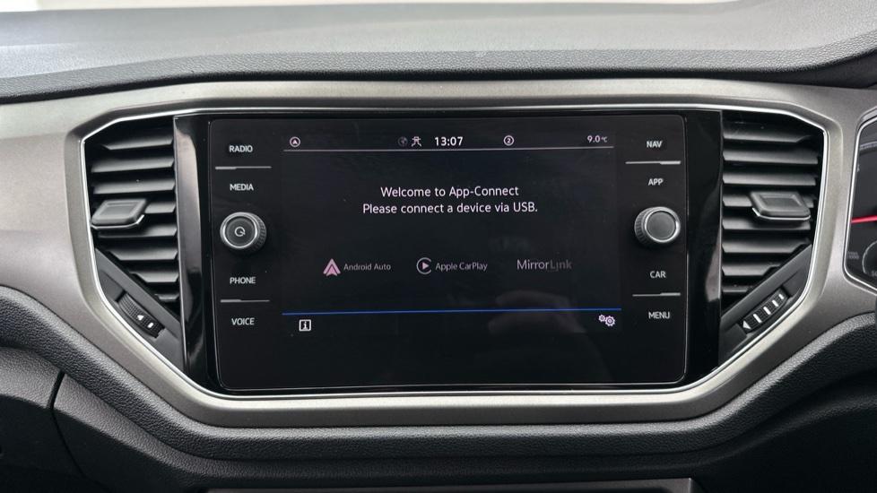 Apple Car Play & Android Auto