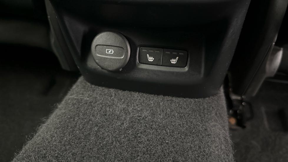 Rear Heated Seats 