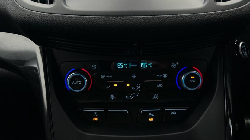 Air Conditioning /Dual Climate Control /Auto Stop/Start 