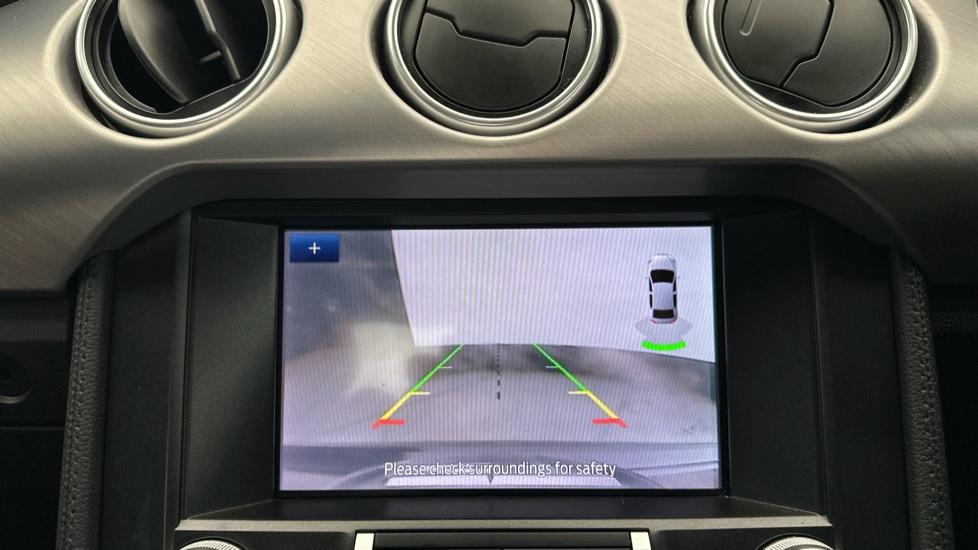 Rear View Camera /Park Pilot 