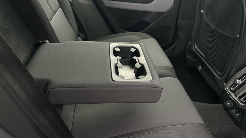 Rear Armrest/ Cup Holder